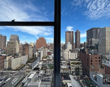 Murray Street - Photo Thumbnail 4