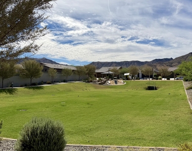 1659 W Paseo Way - Photo Thumbnail 26