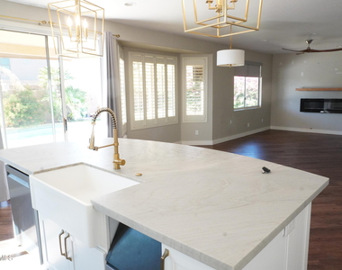 15410 S 17th Lane - Photo Thumbnail 16