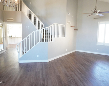 15410 S 17th Lane - Photo Thumbnail 4