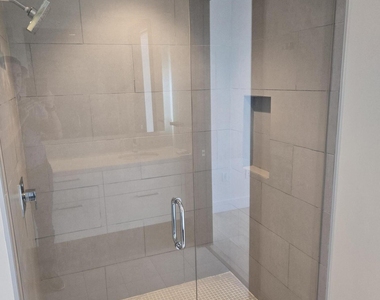 4422 N 75th Street - Photo Thumbnail 7