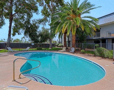 3501 N 64th Street - Photo Thumbnail 13