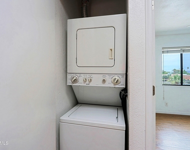 3501 N 64th Street - Photo Thumbnail 8