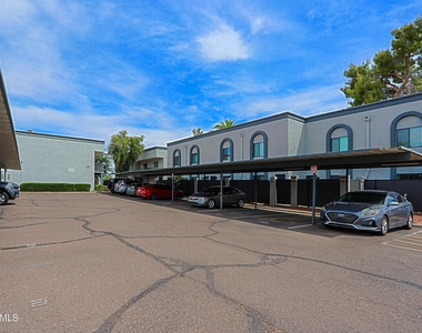 3501 N 64th Street - Photo Thumbnail 15