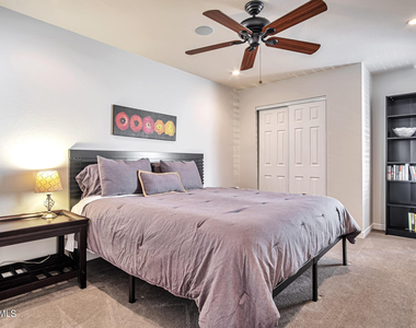 7318 E Palo Verde Drive - Photo Thumbnail 9