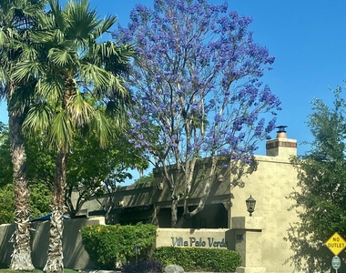 7318 E Palo Verde Drive - Photo Thumbnail 16