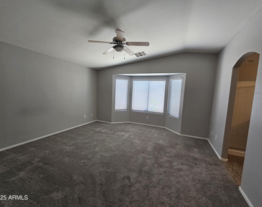 45360 W Woody Road - Photo Thumbnail 9