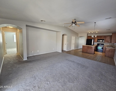 45360 W Woody Road - Photo Thumbnail 6