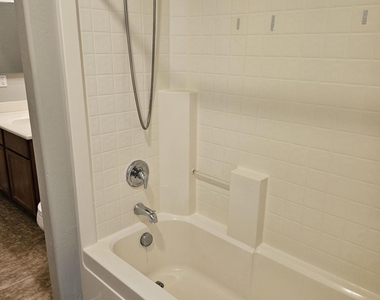 45360 W Woody Road - Photo Thumbnail 21