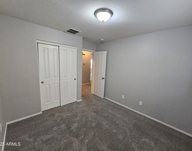 45360 W Woody Road - Photo Thumbnail 19
