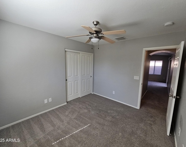 45360 W Woody Road - Photo Thumbnail 24