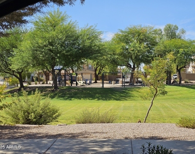45360 W Woody Road - Photo Thumbnail 36