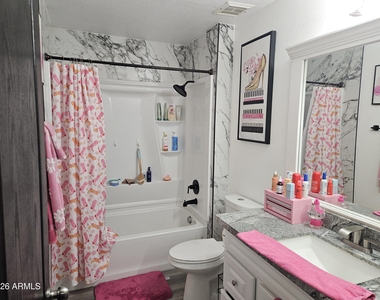 10937 E Catalina Avenue - Photo Thumbnail 17