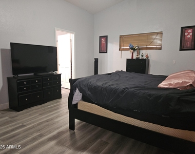 10937 E Catalina Avenue - Photo Thumbnail 14