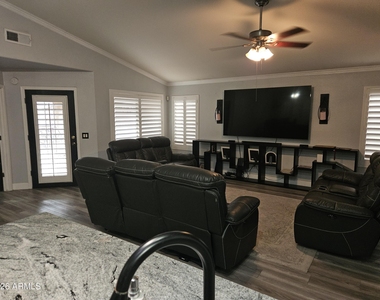 10937 E Catalina Avenue - Photo Thumbnail 11