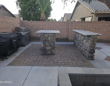 10937 E Catalina Avenue - Photo Thumbnail 25