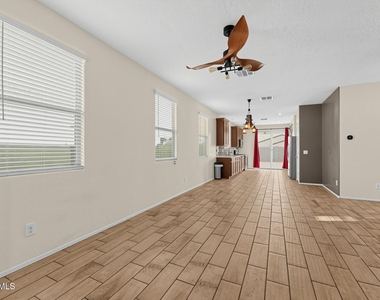 1623 W Pima Court - Photo Thumbnail 3
