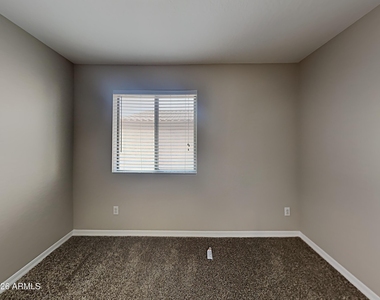 11218 W Mariposa Drive - Photo Thumbnail 16