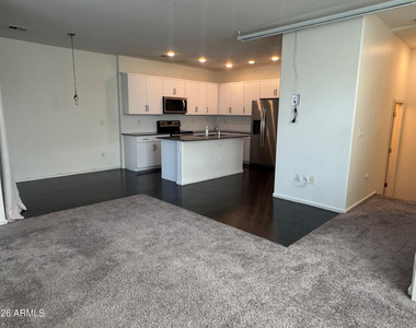 5851 S 23rd Way - Photo Thumbnail 5