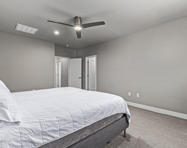2825 N 42nd Street - Photo Thumbnail 16