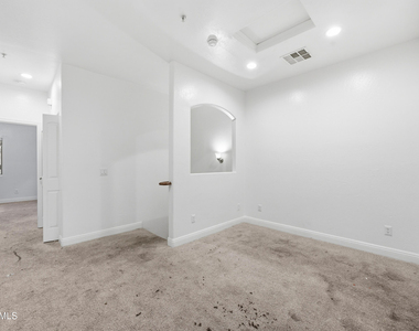 4608 W Maryland Avenue - Photo Thumbnail 10