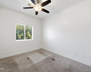 4608 W Maryland Avenue - Photo Thumbnail 16
