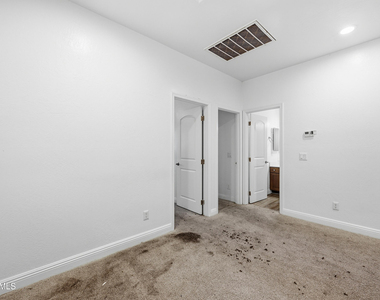 4608 W Maryland Avenue - Photo Thumbnail 11