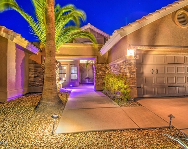 1676 E Glenhaven Drive - Photo Thumbnail 1