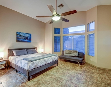 1676 E Glenhaven Drive - Photo Thumbnail 19
