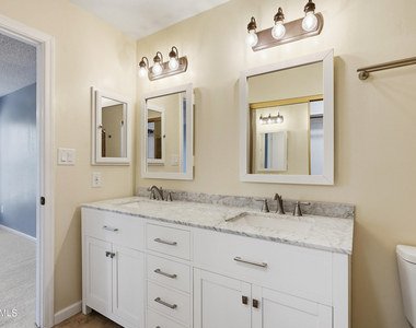 3850 W Harrison Street - Photo Thumbnail 16