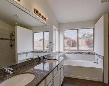 6960 W Villa Hermosa -- - Photo Thumbnail 5