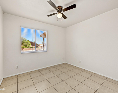 3824 N 86th Lane - Photo Thumbnail 14