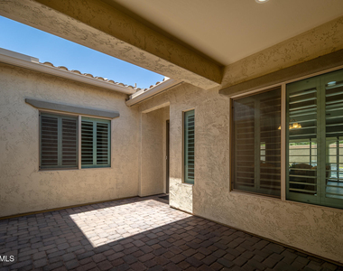 9752 W Rowel Road - Photo Thumbnail 47