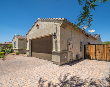 9752 W Rowel Road - Photo Thumbnail 5