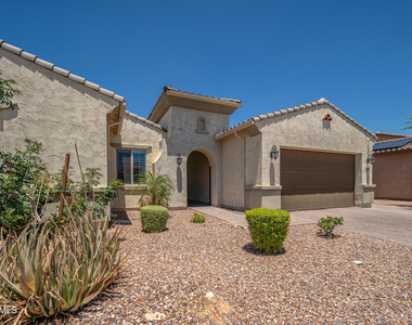 9752 W Rowel Road - Photo Thumbnail 4