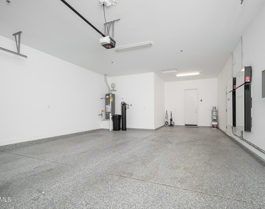 9752 W Rowel Road - Photo Thumbnail 33