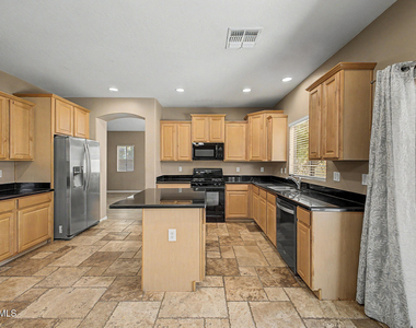 1433 E Canyon Creek Drive - Photo Thumbnail 13