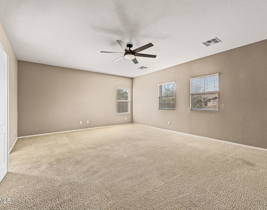 1433 E Canyon Creek Drive - Photo Thumbnail 18