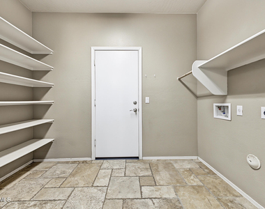 1433 E Canyon Creek Drive - Photo Thumbnail 33