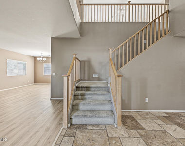 1433 E Canyon Creek Drive - Photo Thumbnail 32