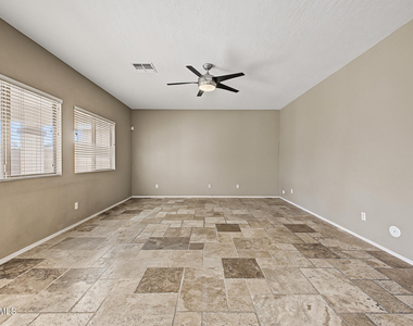 1433 E Canyon Creek Drive - Photo Thumbnail 11