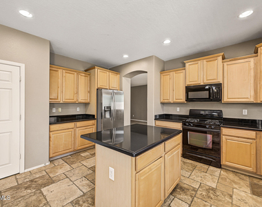 1433 E Canyon Creek Drive - Photo Thumbnail 14
