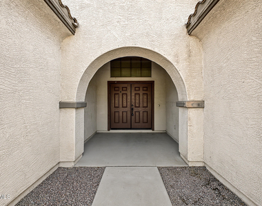 1433 E Canyon Creek Drive - Photo Thumbnail 6