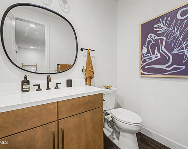 2121 W Sonoran Desert Drive - Photo Thumbnail 25