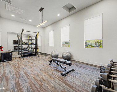 2121 W Sonoran Desert Drive - Photo Thumbnail 35