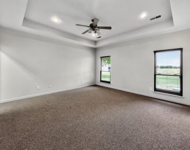 1255 Vineyard Road - Photo Thumbnail 6
