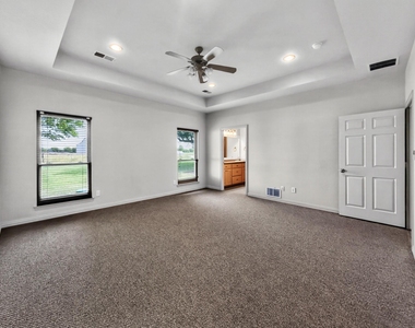 1255 Vineyard Road - Photo Thumbnail 7
