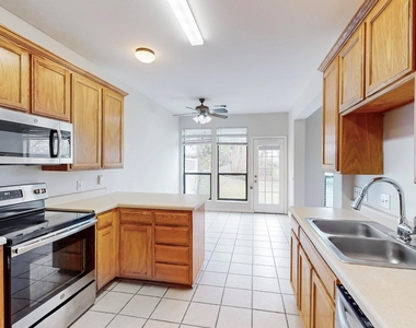 8000 Arbor Avenue - Photo Thumbnail 3