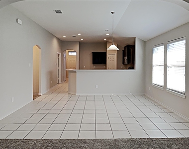 10129 Blue Bell Drive - Photo Thumbnail 2