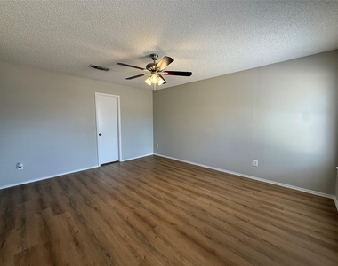 12267 Ortega - Photo Thumbnail 16